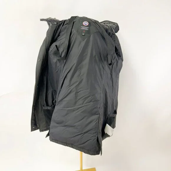 NEW CONDITION CANADA GOOSE WOMENS LORETTE PARKA SIZE XS - Picture 7 of 13